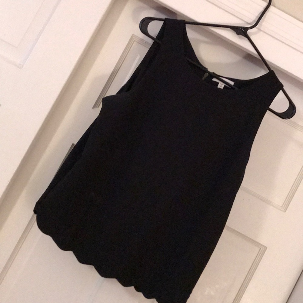 Like New Black Scalloped Trim Size M Dressy Tank
